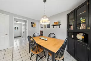 2633 Monterey Dr, Pittsburgh, PA 15241 - Photo 8