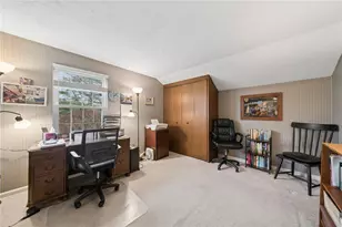 2633 Monterey Dr, Pittsburgh, PA 15241 - Photo 6