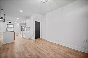 625 E 9th Ave, Munhall, PA 15120 - Photo 16