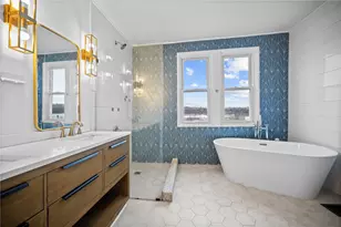 625 E 9th Ave, Munhall, PA 15120 - Photo 36