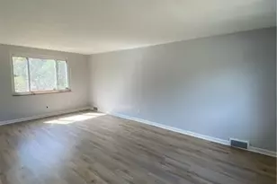 1002 Hartman St, McKeesport, PA 15132 - Photo 8