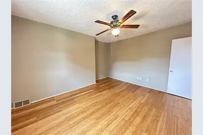 513 52nd St, Pittsburgh, PA 15201 - Photo 8