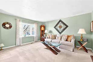 1213 Megown Dr, South Park, PA 15129 - Photo 4