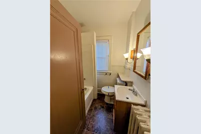 2812 Jenny Lind St, McKeesport, PA 15132 - Photo 4