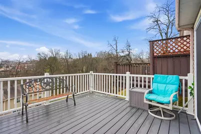 313 Hamlet Ct, Pittsburgh, PA 15227 - Photo 4