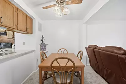 313 Hamlet Ct, Pittsburgh, PA 15227 - Photo 8