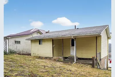 132 McVey St, South Fayette, PA 15082 - Photo 2