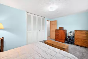 1952 Colleen Dr, North Huntingdon, PA 15642 - Photo 14