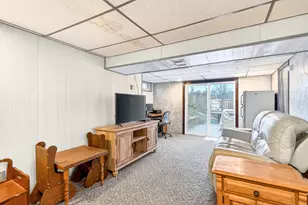 1952 Colleen Dr, North Huntingdon, PA 15642 - Photo 22