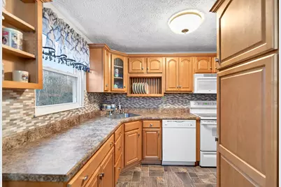 1952 Colleen, North Huntingdon, PA 15642 - Photo 10