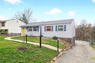 1952 Colleen Dr, North Huntingdon, PA 15642 - Photo 2