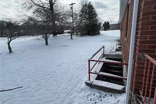 205 Broadway St, West Newton, PA 15089 - Photo 30