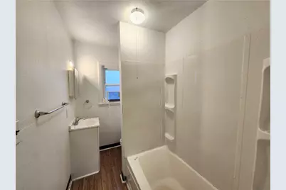 2419 Banker St, McKeesport, PA 15132 - Photo 6