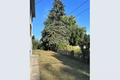 1813 Duquesne Ave, McKeesport, PA 15132 - Photo 48