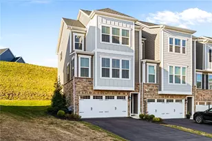 207 Spruce Ln, Canonsburg, PA 15317 - Photo 2