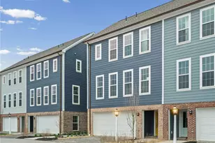 225 Oliver Wy, Cranberry Township, PA 16066 - Photo 2