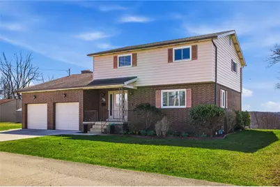 765 12th Street, Pitcairn, PA 15140 - Photo 2