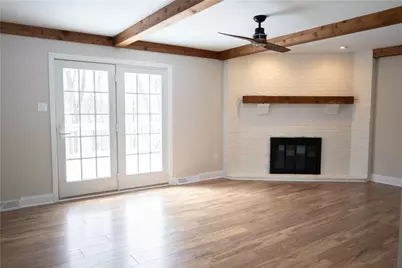 2668 Timberglen West, Pittsburgh, PA 15090 - Photo 10