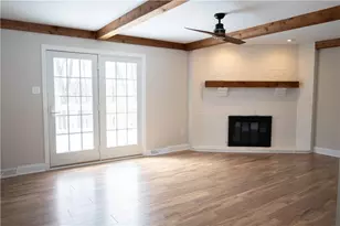 2668 Timberglen W, Pittsburgh, PA 15090 - Photo 10