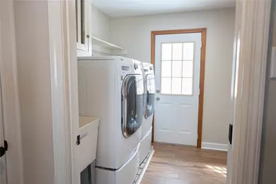 2668 Timberglen West, Pittsburgh, PA 15090 - Photo 12