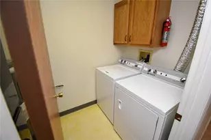 820 S Main St, Washington, PA 15301 - Photo 10