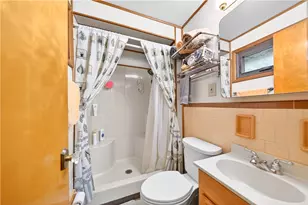 1550 Theresa Ave, South Park, PA 15129 - Photo 16