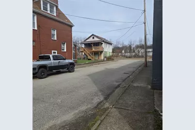 1354 5th Ave, Arnold, PA 15068 - Photo 2