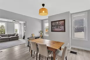 27 Danvers Ave, Pittsburgh, PA 15205 - Photo 8