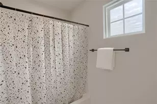 1146 Olivia Dr, North Fayette, PA 15071 - Photo 38