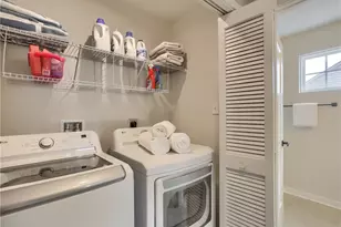 1146 Olivia Dr, North Fayette, PA 15071 - Photo 40