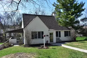 302 Elmbrook Ln, Scott Township, PA 15243 - Photo 1