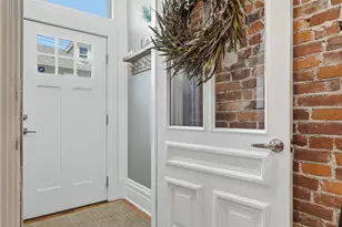 5112 Carnegie St, Pittsburgh, PA 15201 - Photo 2