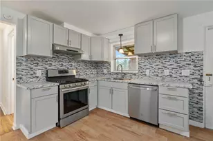 59 Carol Dr, Carnegie, PA 15106 - Photo 10