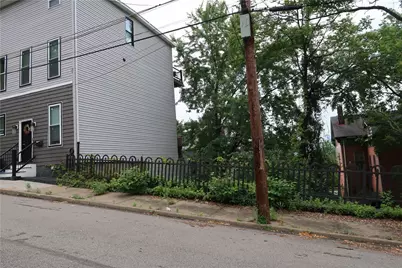 1310 Stranmore St, Pittsburgh, PA 15212 - Photo 8