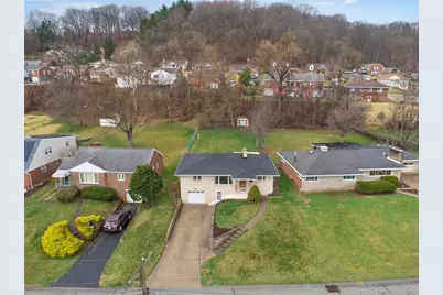 2208 Hemlock Dr, White Oak, PA 15131 - Photo 30