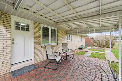 2208 Hemlock Dr, White Oak, PA 15131 - Photo 24