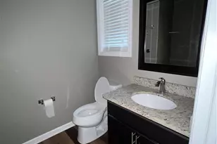 917 Market St, Bridgewater, PA 15009 - Photo 14