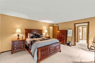 105 Scarborough Ln, Peters Township, PA 15317 - Photo 16