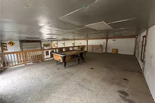 146 Crestview Dr, Donegal, PA 15610 - Photo 10