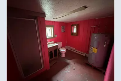 146 Crestview Drive, Donegal, PA 15610 - Photo 8