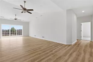 340 Cherokee Dr, Chippewa Township, PA 15010 - Photo 20