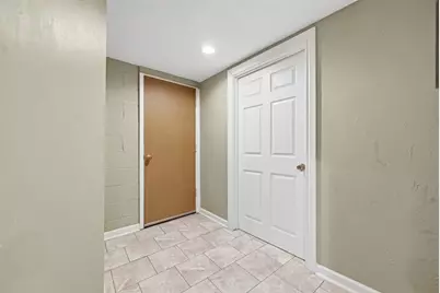 168 Lois Dr, Pittsburgh, PA 15147 - Photo 34