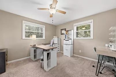 168 Lois Dr, Pittsburgh, PA 15147 - Photo 24