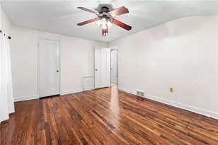 914 Bower Hill Rd, Pittsburgh, PA 15243 - Photo 18