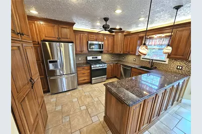 625 Preferred Drive, South Franklin, PA 15301 - Photo 10