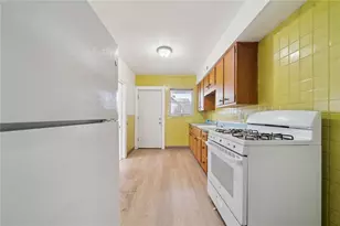 2817 Jenny Lind St, McKeesport, PA 15132 - Photo 4