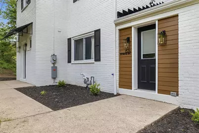 624 Orchard Hill Dr, Pittsburgh, PA 15238 - Photo 2