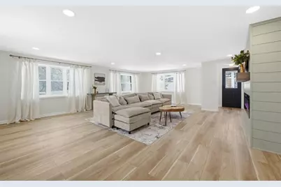 624 Orchard Hill Dr, Pittsburgh, PA 15238 - Photo 18