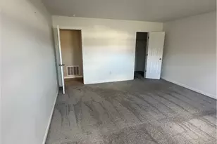 701 Pine Valley Dr, Imperial, PA 15126 - Photo 12