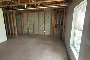 701 Pine Valley Dr, Imperial, PA 15126 - Photo 4